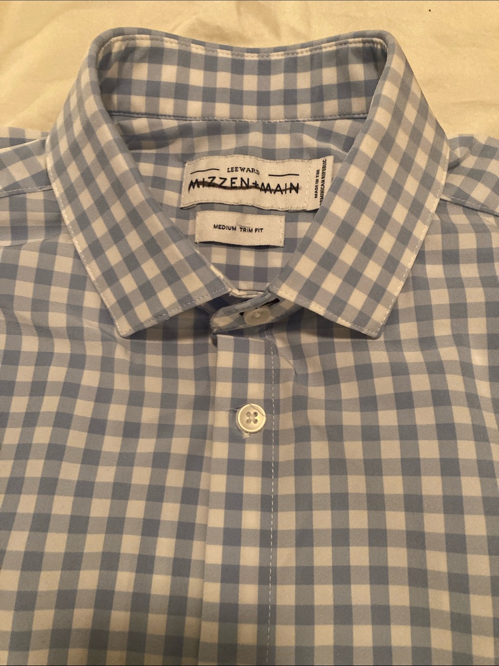Mizzen+Main Men’s Light Blue and White Gingham Button-Down Shirt trim fit